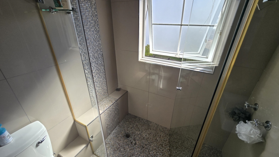 To Let 2 Bedroom Property for Rent in Aurora Western Cape